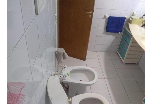 Excelente 3 Ambientes Con Espacio Guarda Coche.