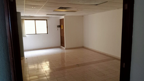 Oficinas En Renta En Veracruz Sobre Boulevard Ruiz Cortines Boca Del Río, Ver.