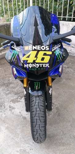 Yamaha R1