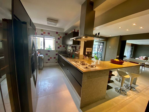 Imagem 10 de 26 de Apartamento À Venda Em Alphaville | Edifício Madison 258 M² | 4 Suítes | Varanda Gourmet | Vista Livre Pro Lago | - Cncl1125