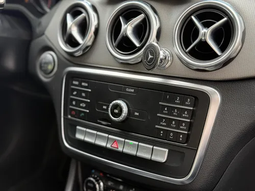 Mercedes-Benz Clase GLA 1.6 Urban