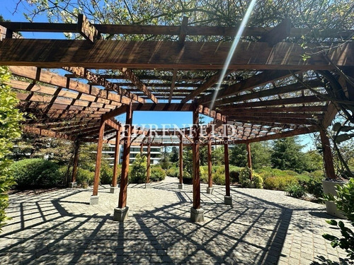 Bosques De Montemar, Concón. Departamento De 153 M2 .