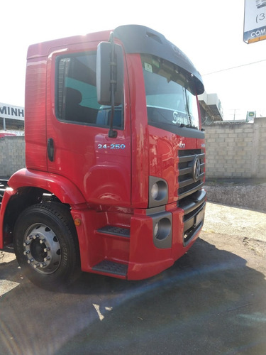 Imagem 4 de 11 de Volkswagen 24-250 Constelation 6x2 2008