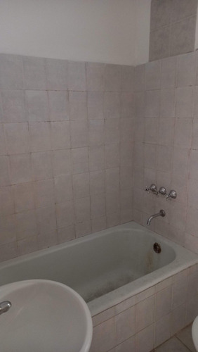 Imagen 6 de 14 de Venta| Departamento 2 Ambientes En Flores