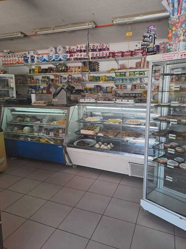 Excelente Local Comercial (85032)