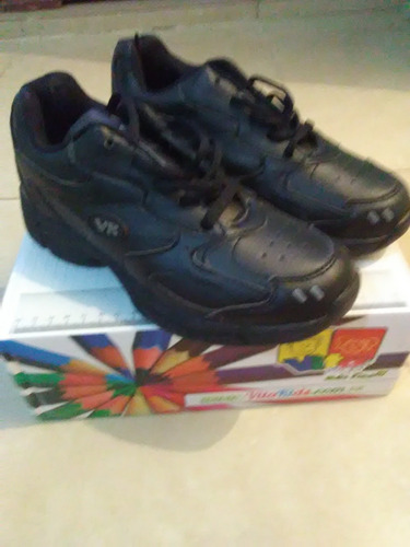 Zapatos Deportivos Negros Vitakids Niño Escolares Talla 33