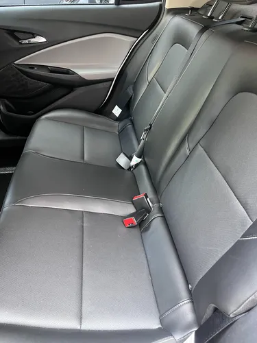Chevrolet Onix 1.0T Premier Sedan At