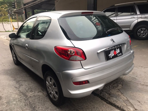 Imagem 4 de 10 de Peugeot 207 Xr 1.4 Flex 2012