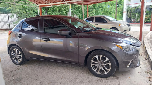 Mazda Mazda 2 Hatchback touring