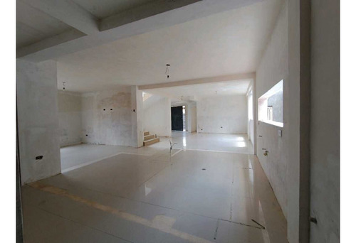 Casa En Venta En Urb. El Bosque Pe-8370409