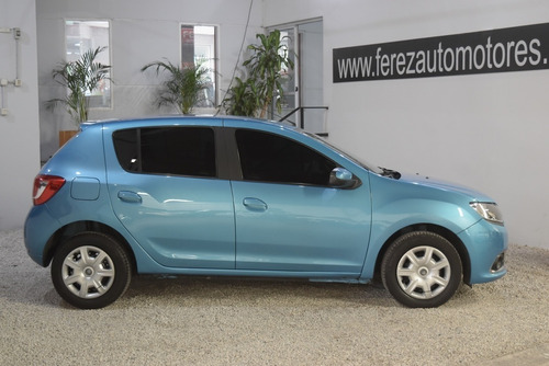 Renault Sandero Dynamique 1.6 16v Nafta 2015 Color Turquesa