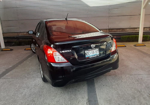 Imagen 8 de 15 de Nissan Versa 2018 1.6 Sense Mt
