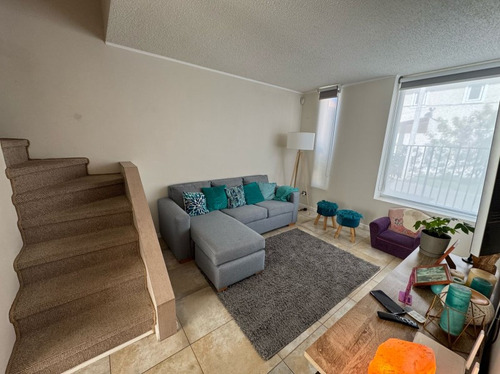 Casa En Arriendo/ Brisas Del Valle/amplio Patio /puente Alto