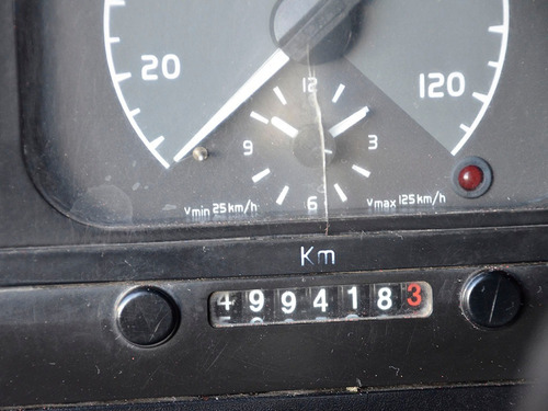 Volvo Vm 310 2010= Vm310 Vw 19320 Mb 1933 Iveco 330