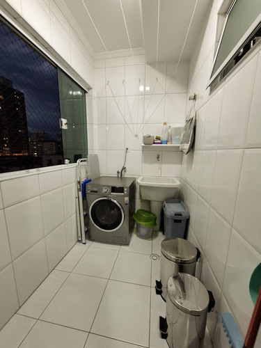 Apartamento 2 Dormitórios Com 1 Suite
