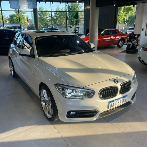 Imagen 1 de 20 de Bmw Serie 1 1.6 120i Sport Line At 177cv