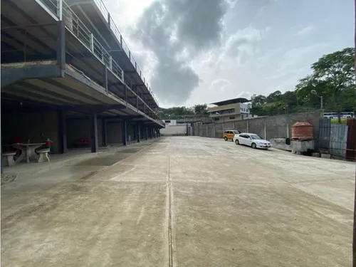 Vendo Local 60m2 Charallave
