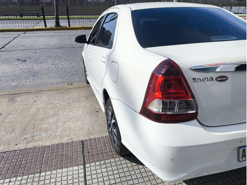 Toyota Etios 1.5 Sedan Xls At