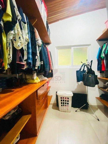 Imagem 12 de 29 de Casa Com 3 Dormitórios À Venda, 196 M² Por R$ 900.000,00 - Golfe - Teresópolis/rj - Ca1349