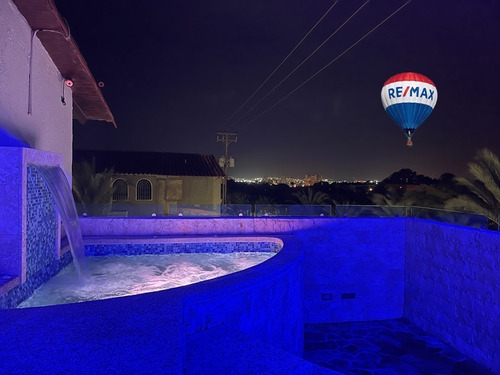 Imagen 14 de 20 de Re/max 2mil Vende Townhouse En Urb. Manantiales Los Robles