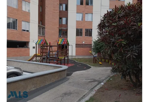 Apartamento, Excelente Ubicación, Unidad Completa...(mls#252938)