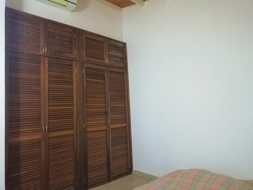 Imagen 25 de 27 de Lujosa E Impecable Casa En El Valorado Conjunto Terrazas Buenaventura I