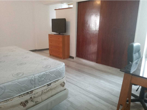 Se Alquila Apto 136m2 3h/3b/1e+ 1c, Urb. Santa Fe Sur Baruta