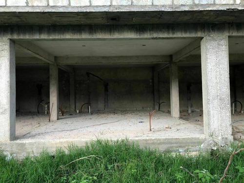 Terreno Comercial Con Locales En Zona Altamente Poblada En Comitan.