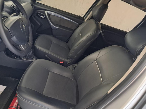 Renault Duster 16 D 4x2 2014