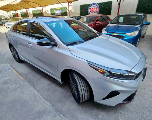 Kia Forte 2.0 Hb Gt Line At