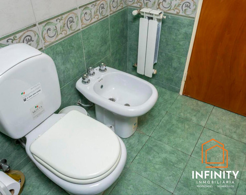 Venta Departamento 3 Dormitorios Caseros Al 1000