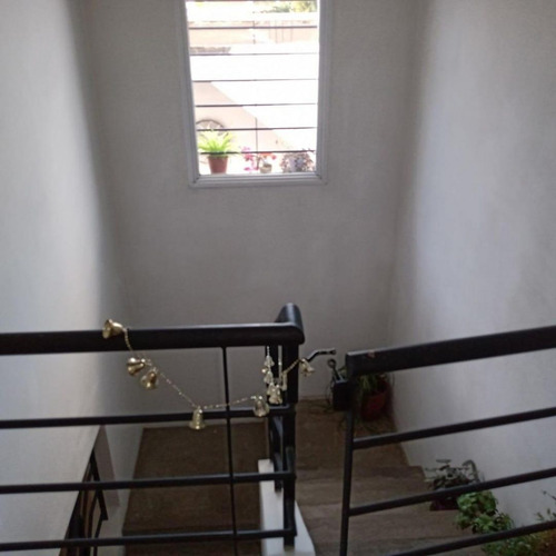 Excelente Propiedad Con Local En Muy Buena Zona!!!