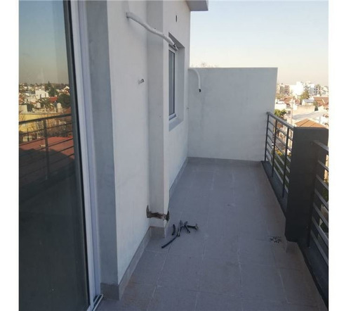 Venta Departamento 2 Amb - Haedo 2 Cochera Balcon