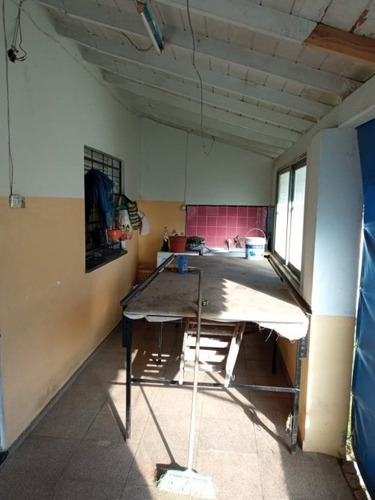 Imagen 12 de 14 de Chalet En Venta En Burzaco Este