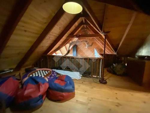 Casa En Venta De 6 Dorm. En Panguipulli