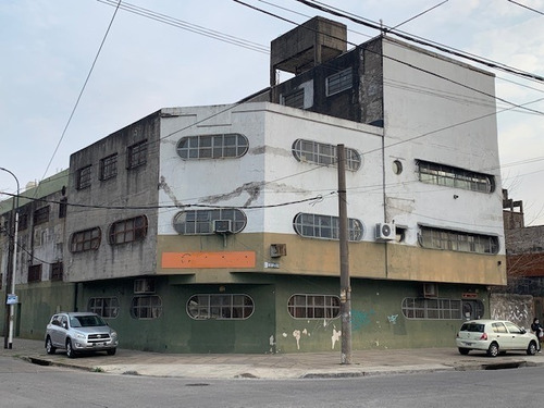 Imagen 1 de 11 de Depositos/industrias Galpones - Venta