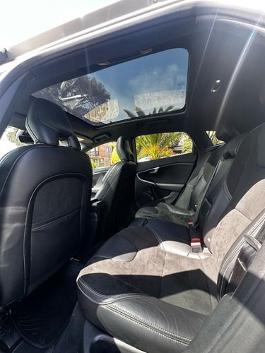 Volvo V40 T4 Mec R-desing