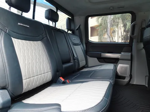 Ford Lobo 3.5 Doble Cabina Plinum Limited At