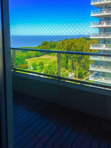 Departamento En Venta Olivos 2 Dormitorios En Piso 10 Con Vista Al Rio Torre Mayor