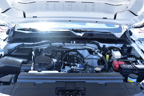 Imagen 5 de 9 de Nissan Np300 Estacas T/m