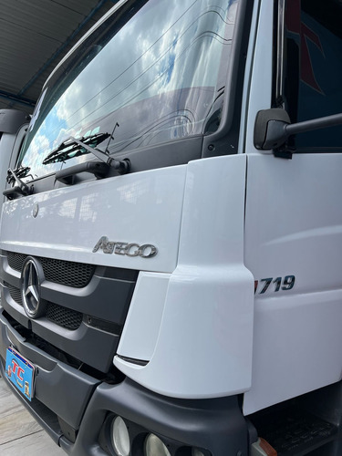 Mb Atego 1719 No Chassi
