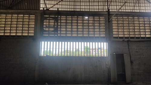 Imagen 7 de 15 de Galpón En Alquiler En Guarenas Zona Industrial 22-25162