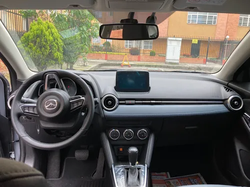 Mazda 2 1.5 Grand Touring Lx Sedan