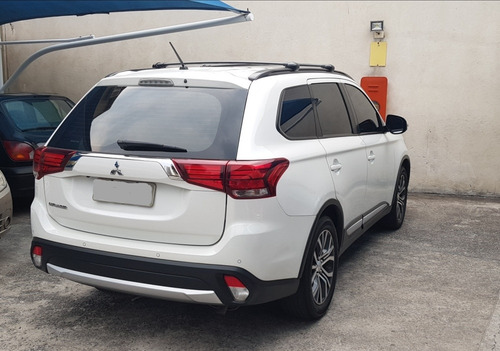 Mitsubishi Outlander 2.0 L4 Cvt 5p