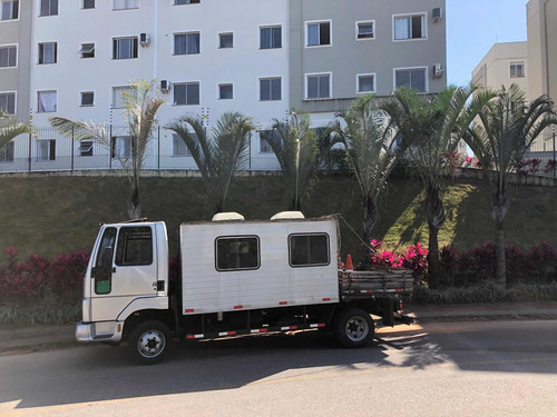 Imagem 1 de 5 de Ford Cargo 815 E