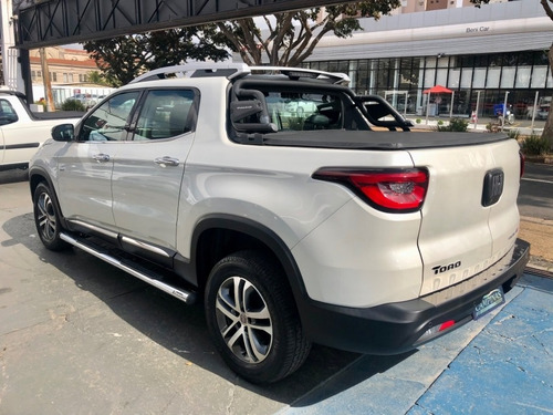 Imagem 3 de 8 de Fiat Toro 2.0 Volcano 4x4 Diesel Aut