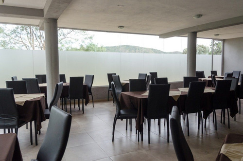 Imagen 7 de 15 de Hotel En Venta En Villa Carlos Paz