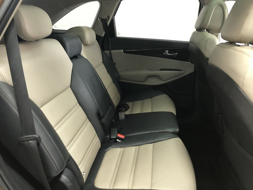 Imagem 7 de 14 de Kia Motors Sorento 2016 Gasolina