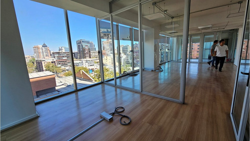 Oficina 110 M2 / Edif Clase A - M. Los Leones
