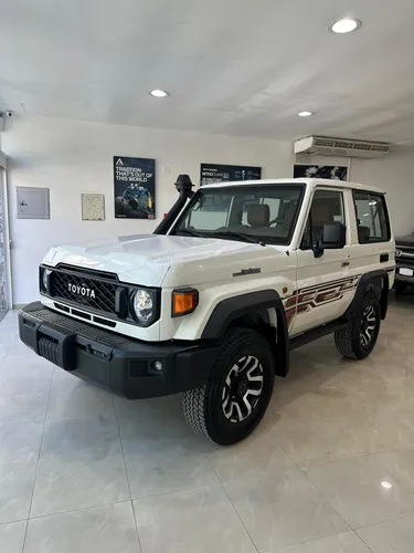 Land Cruiser Serie 71 Macho Lx